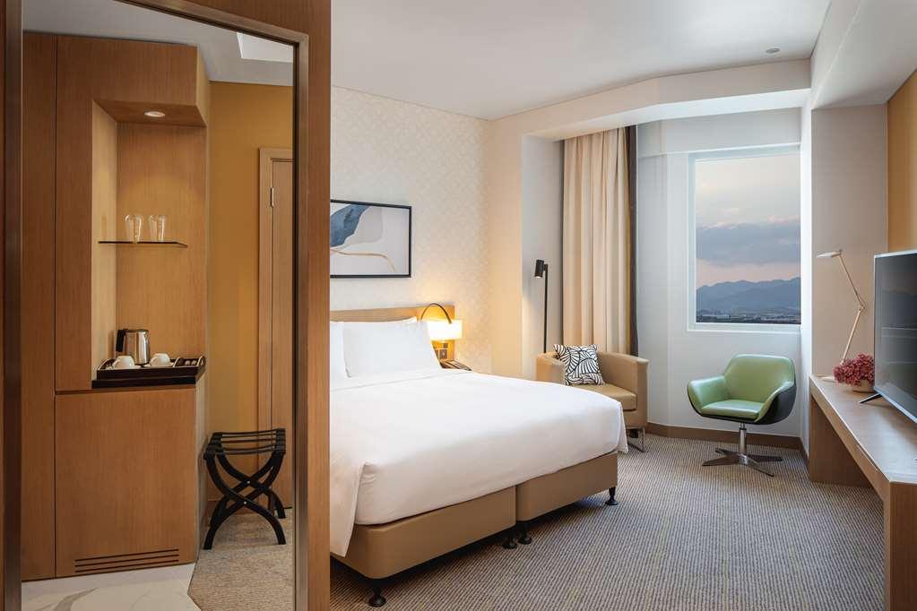 Doubletree By Hilton Fujairah City الغرفة الصورة