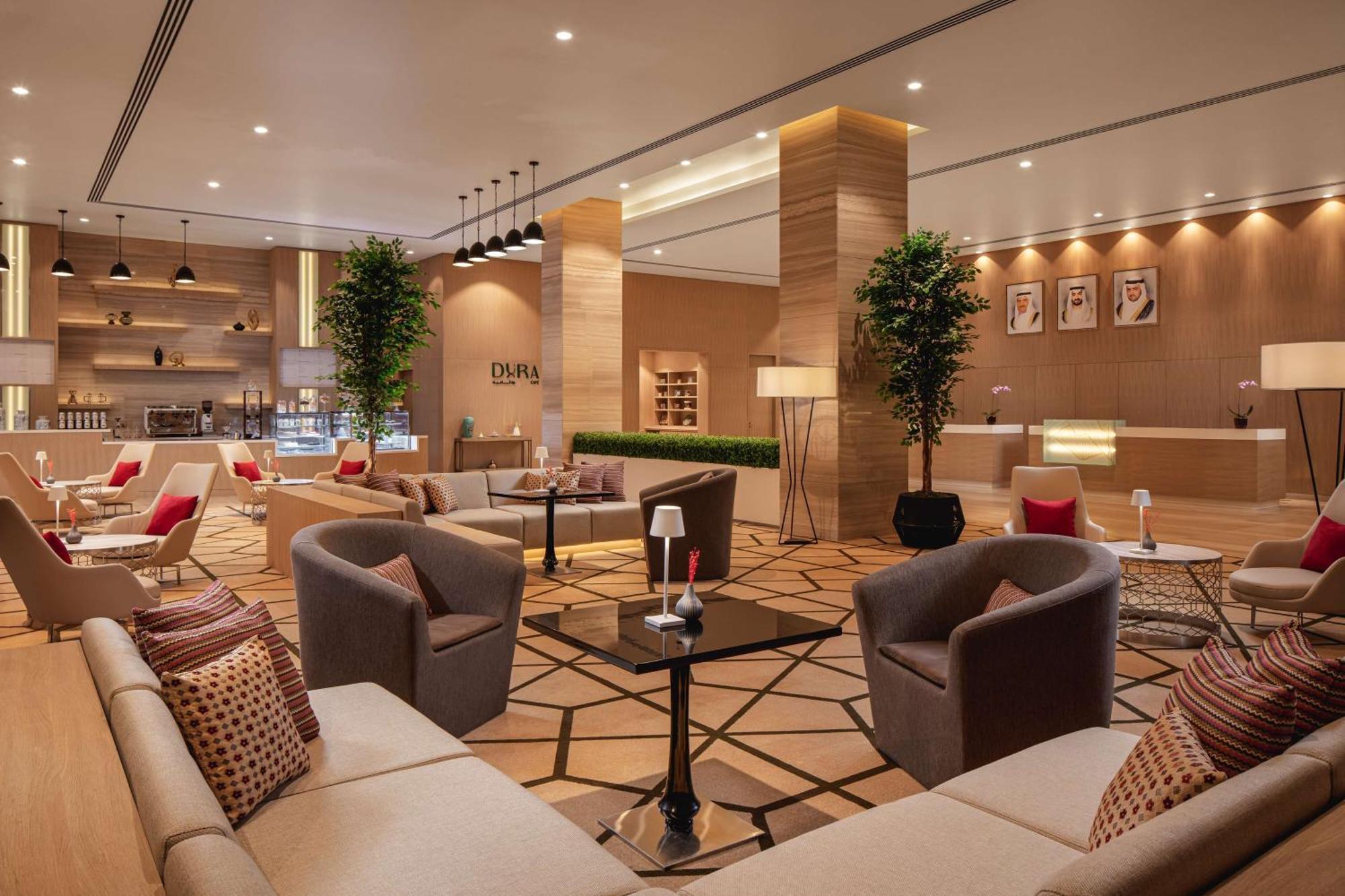 Doubletree By Hilton Fujairah City المظهر الخارجي الصورة The lounge at the airport